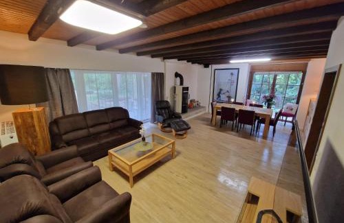 Hatten House | Ferienhaus Thymian in Hatten bei Oldenburg - Idyllische Waldlage
