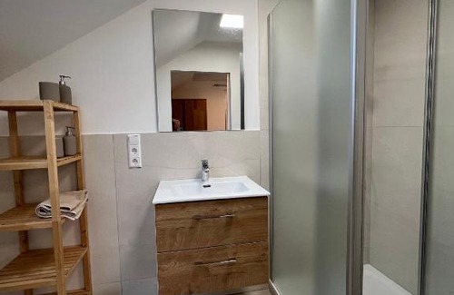 Gleiszellen-Gleishorbach Apartment | Ferienweingut Wissing Wohnung Frieda