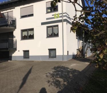 Haselbach in der Rhon Apartment | Ferienwohnung an der Linde