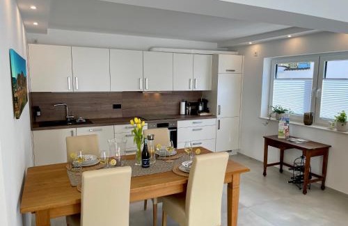 Ahrweiler Apartment | Ferienwohnung RebenFREUND