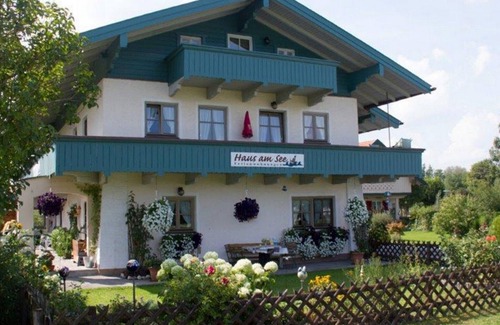 Bernau am Chiemsee Apartment | Ferienwohnung Fraueninsel für 1-2 Personen (25 qm, 1.OG)