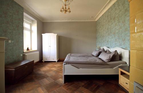 Prenzlau Apartment | Ferienwohnung 2 im Gutshaus Mühlhof