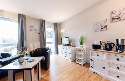 Lobbe Apartment | Ferienwohnung 30 - Strandhaus Mönchgut - Endloser Sandstrand und das weite Meer