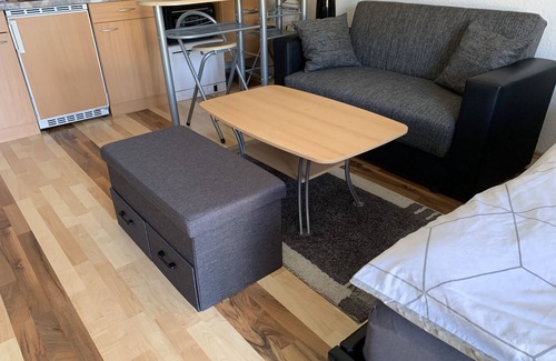 Dettingen an der Erms Apartment | Ferienwohnung, 36qm, 1 Wohn-/Schlafzimmer, max. 2 Erwachsene