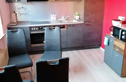 Ensch House | Ferienwohnung 55 m², 1 Schlafzimmer, 1 Wohnzimmer, 1 Küche, 1 Bad, 1 Flur