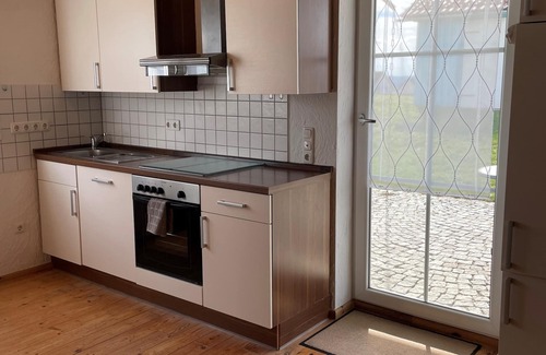 Pressath Apartment | Ferienwohnung 62qm mit Terrasse und Wlan