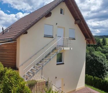 Unterkirnach Apartment | Ferienwohnung am Bach