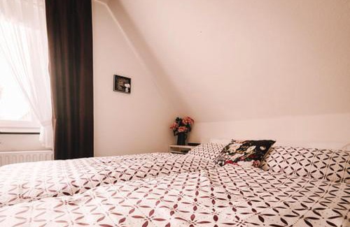 Lengerich Apartment | Ferienwohnung am Berg