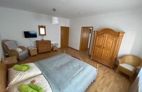 Mandelbachtal House | Ferienwohnung am Theo Carlen Platz