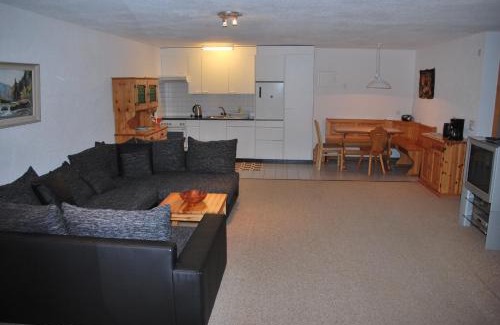 Buerchen Apartment | Ferienwohnung Bürchen