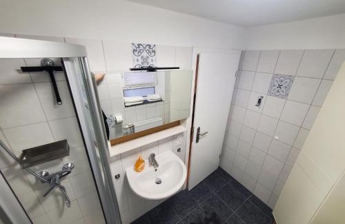 Maikammer Apartment | Ferienwohnung Blumenstiel