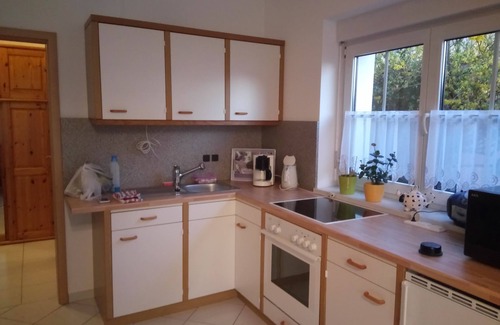 Neundorf Hotel | Ferienwohnung Brunow
