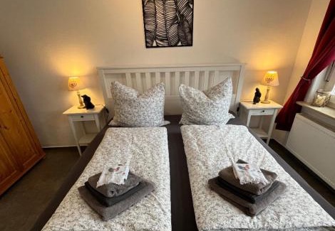Zierenberg Apartment | Ferienwohnung Burghasungen
