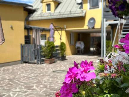 Aigen im Ennstal Apartment | Ferienwohnung Casa Amedea