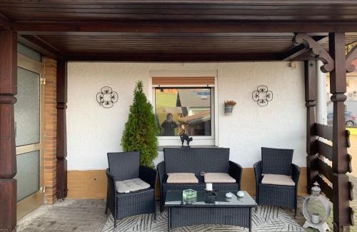 Mernes Apartment | Ferienwohnung Katzenberg