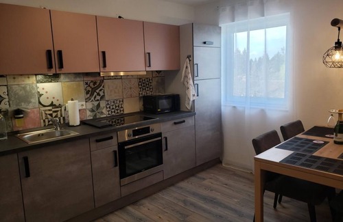 Herzogsweiler Bed & Breakfast | Ferienwohnung "kiefer" - Alter Hirsch