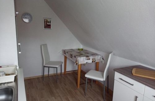 Kneese Dorf Apartment | Ferienwohnung "Dorfidyll"