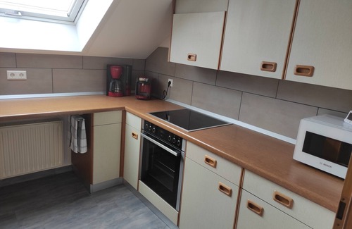 Rosenfeld Apartment | Ferienwohnung für 1 bis 2 Personen - Ruhige Lage am Ortsrand
