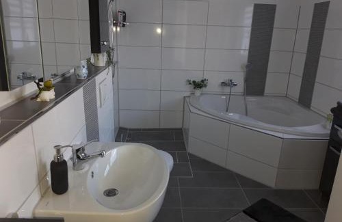 Horum Apartment | Ferienwohnung Finkenzeller