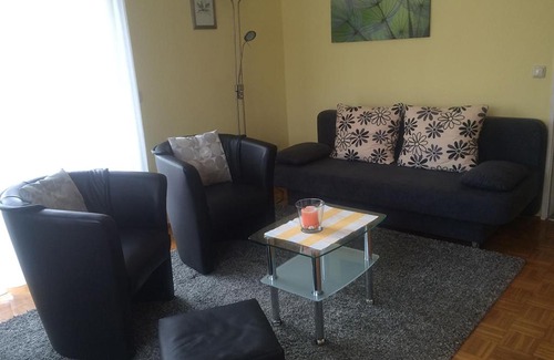 Volkach Apartment | Ferienwohnung Fliederstraße