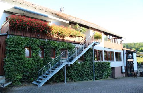 Handthal Apartment | Ferienwohnung Forellenhof