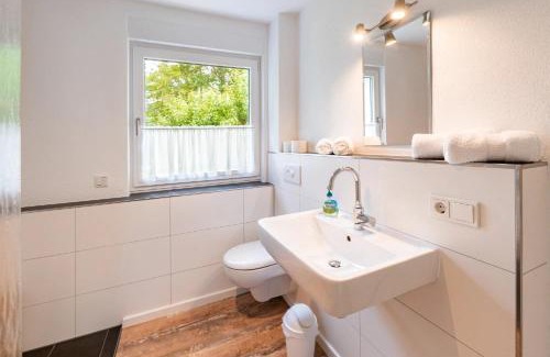 Saalhausen Apartment | Ferienwohnung Haus An der Lenne