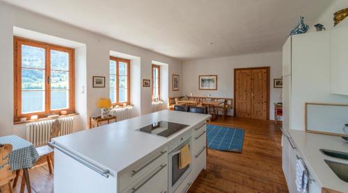 Grundlsee Apartment | Ferienwohnung Haus Meran - Your Austrian Home