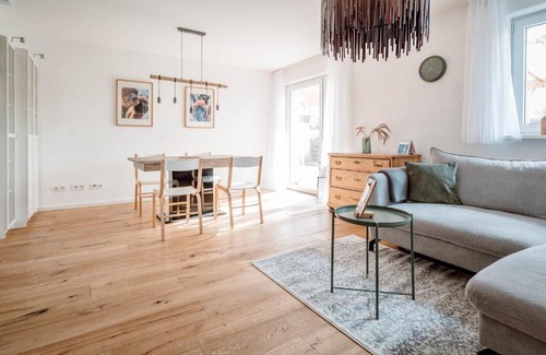 Weikersheim Apartment | Ferienwohnung Heinrichsruhe
