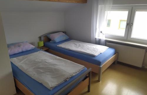 Obernzell Apartment | Ferienwohnung Hofmann mit Balkon und Donaublick