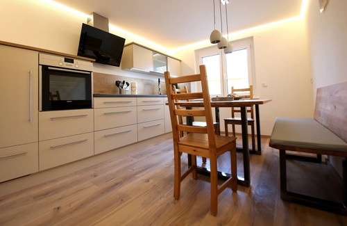 Unterkirnach Apartment | Ferienwohnung Holzwieb, 92 qm mit 2 Schlafzimmer für max. 4 Personen