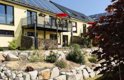 Feilitzsch Apartment | Ferienwohnung im Chaletstil Bergloft 115 qm Wellness Fitness Sauna Bergrödelhof