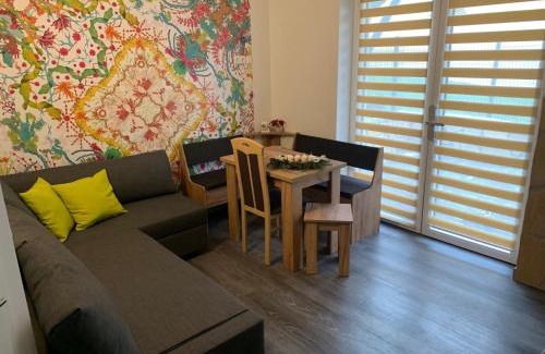 Chursdorf Apartment | Ferienwohnung im grünen-auf dem Land