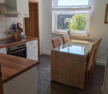 Grebenstein Apartment | Ferienwohnung im Grünen I