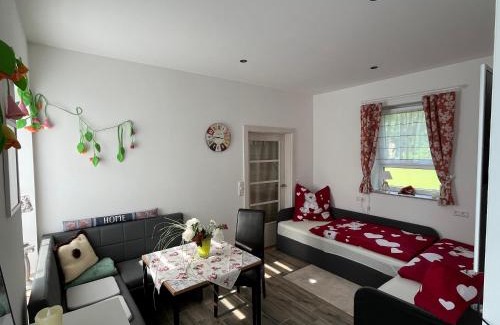 Bindow Apartment | Ferienwohnung im Grünen