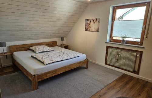 Hallerndorf Apartment | Ferienwohnung in Schnaid