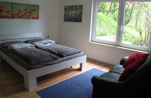 Zierenberg Apartment | Ferienwohnung in Waldrandlage