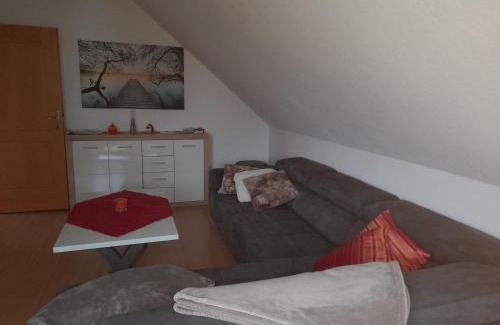 Michelau Apartment | Ferienwohnung Ina
