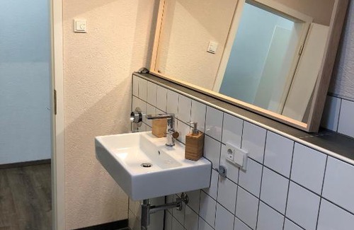 Schmelz Apartment | Ferienwohnung Kirschholz