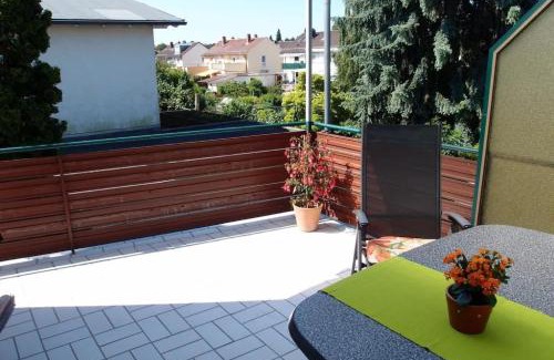 Weinheim Apartment | Ferienwohnung Mand