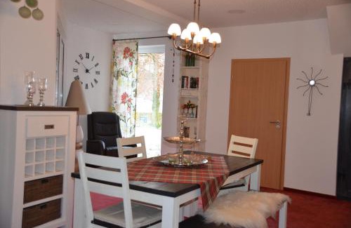 Usseln Apartment | Ferienwohnung Marosa