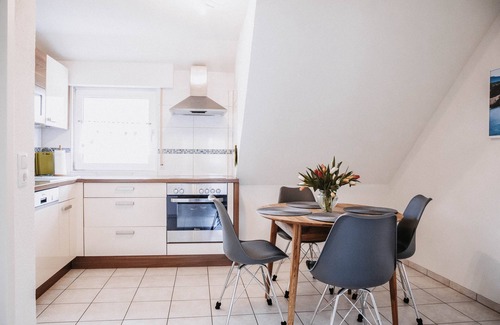 Moos Apartment | Ferienwohnung mit 60qm, 1 Schlafzimmer, 1 Wohn-schlafzimmer, Max. 4 Personen