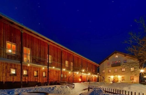 Bohmzwiesel Apartment | Ferienwohnung mit Balkon (ca. 60m2) auf Erlebnisbauernhof