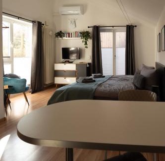 Wolfsburg Apartment | Ferienwohnung Neuhaus