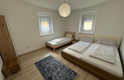 Gaspoltshofen Apartment | Ferienwohnung Niederthalheim