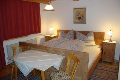 Gattererberg Apartment | Ferienwohnung Nussbaum