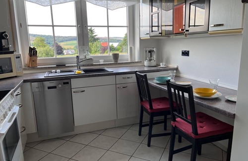 Meinerzhagen Apartment | Ferienwohnung Orth, Tor zum Sauerland, mit großer Terrasse