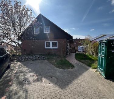 Eutin Apartment | Ferienwohnung Ostseefeuer