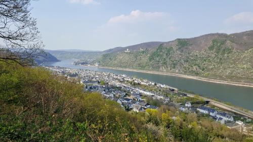 Bad Salzig Apartment | Ferienwohnung Rheinzeit beim Toni