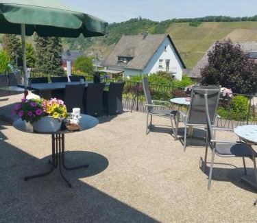 Punderich Apartment | Ferienwohnung Rockenbach
