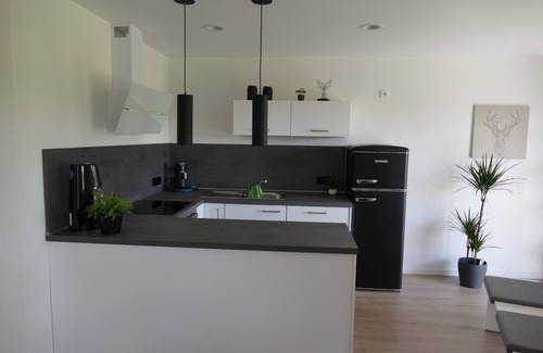 Friesenhagen Condo | Ferienwohnung Sankt Anna
